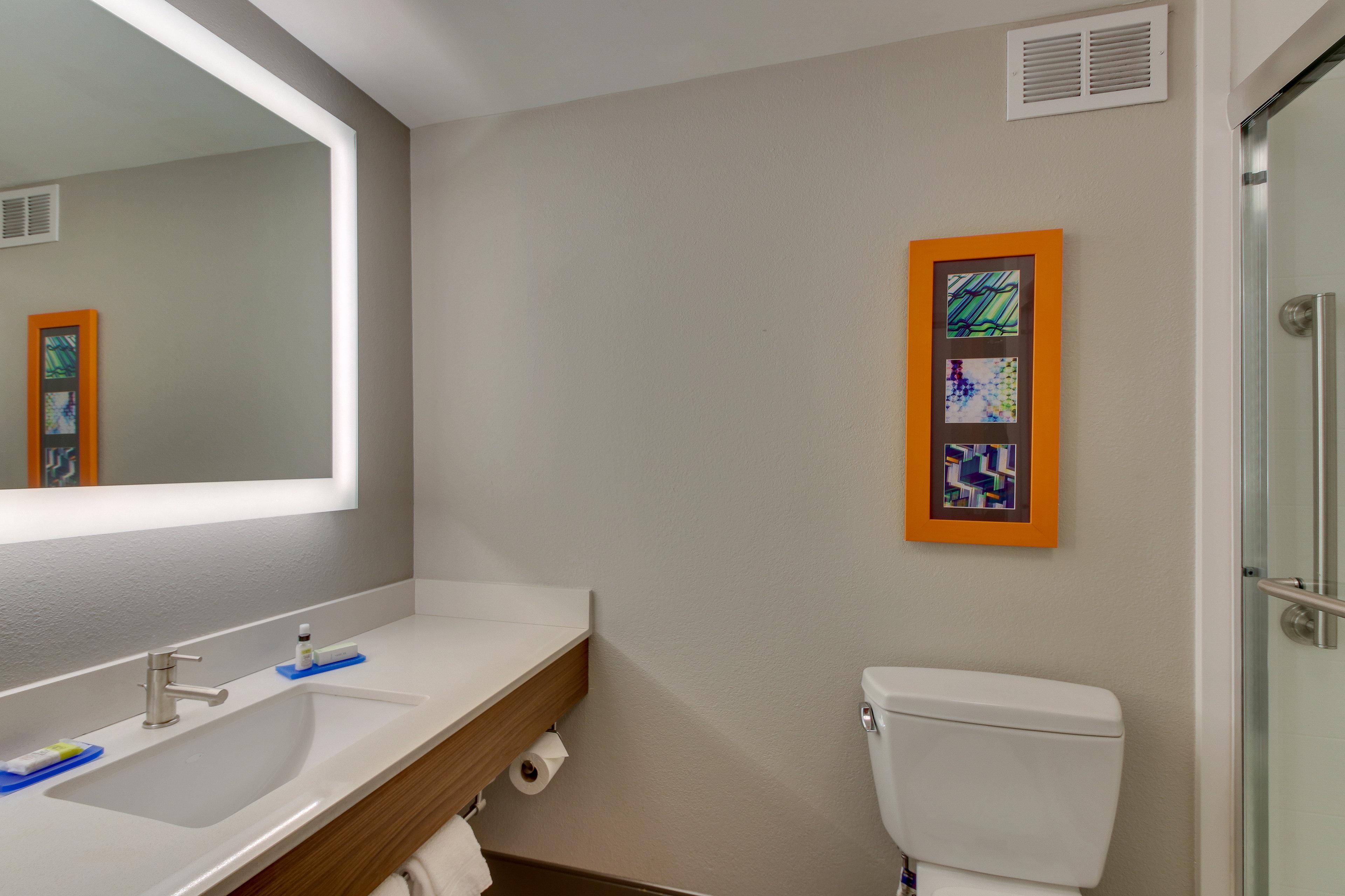 Holiday Inn Express & Suites Atlanta Perimeter Mall Hotel By Ihg Sandy Springs Eksteriør billede