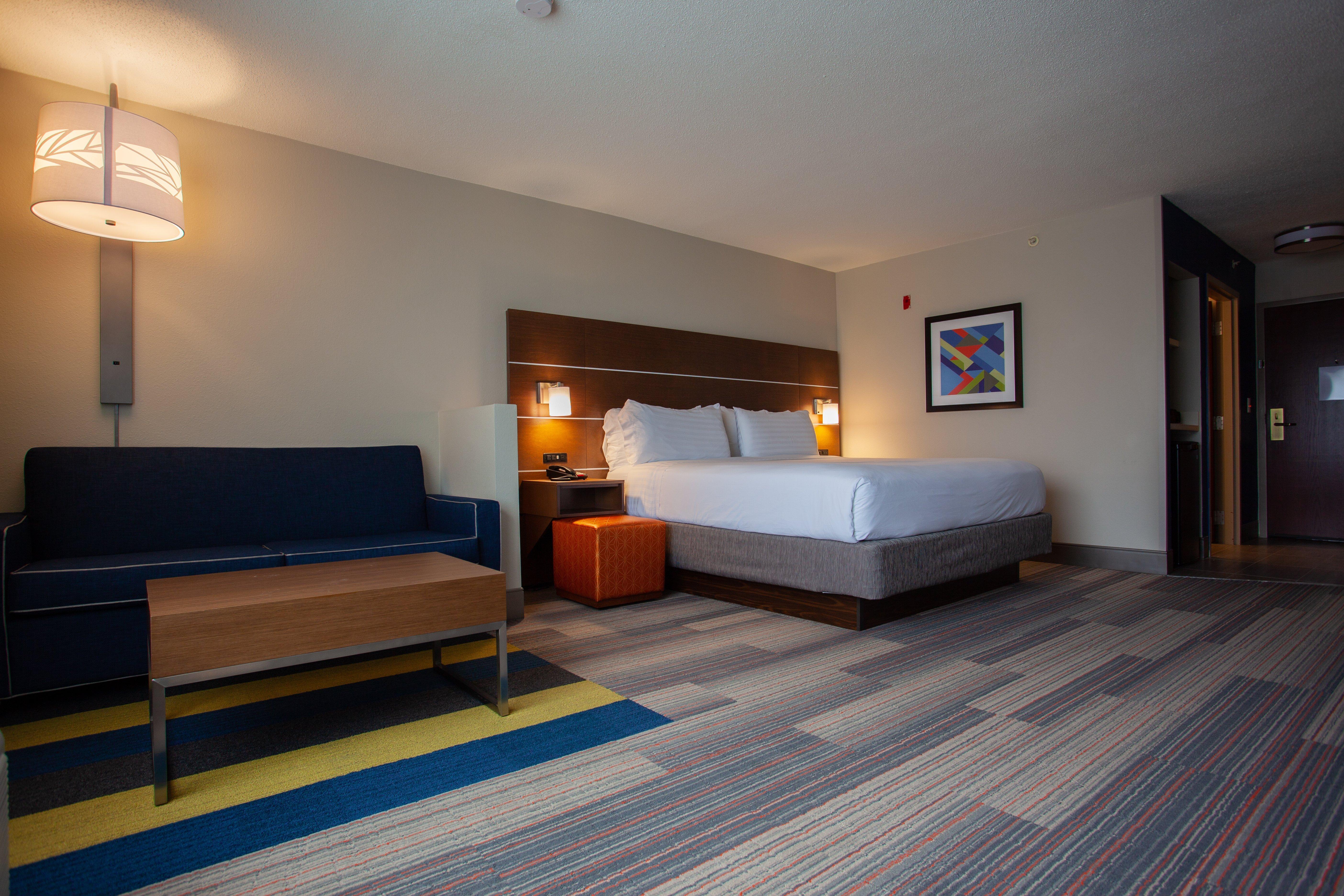 Holiday Inn Express & Suites Atlanta Perimeter Mall Hotel By Ihg Sandy Springs Eksteriør billede