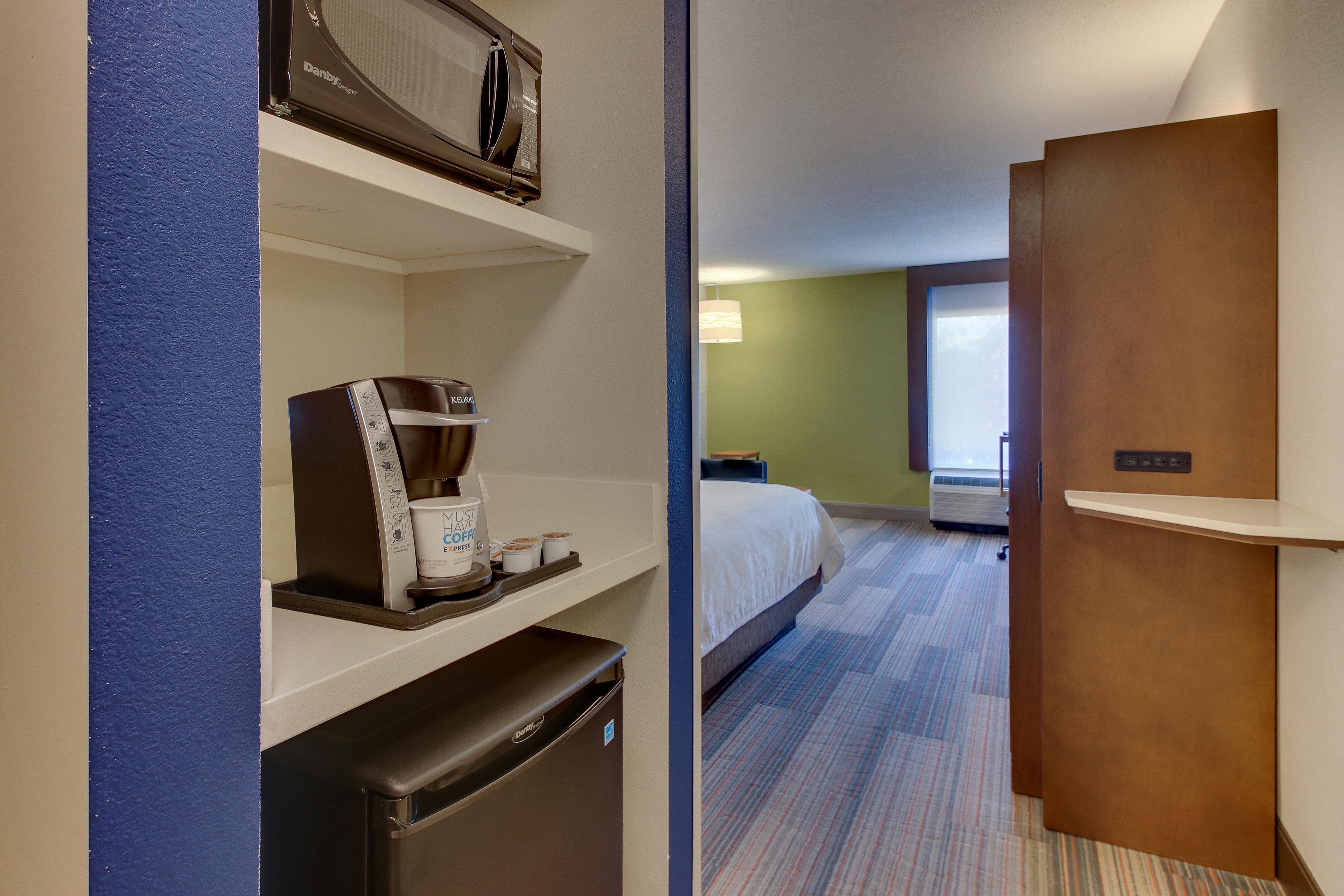 Holiday Inn Express & Suites Atlanta Perimeter Mall Hotel By Ihg Sandy Springs Eksteriør billede