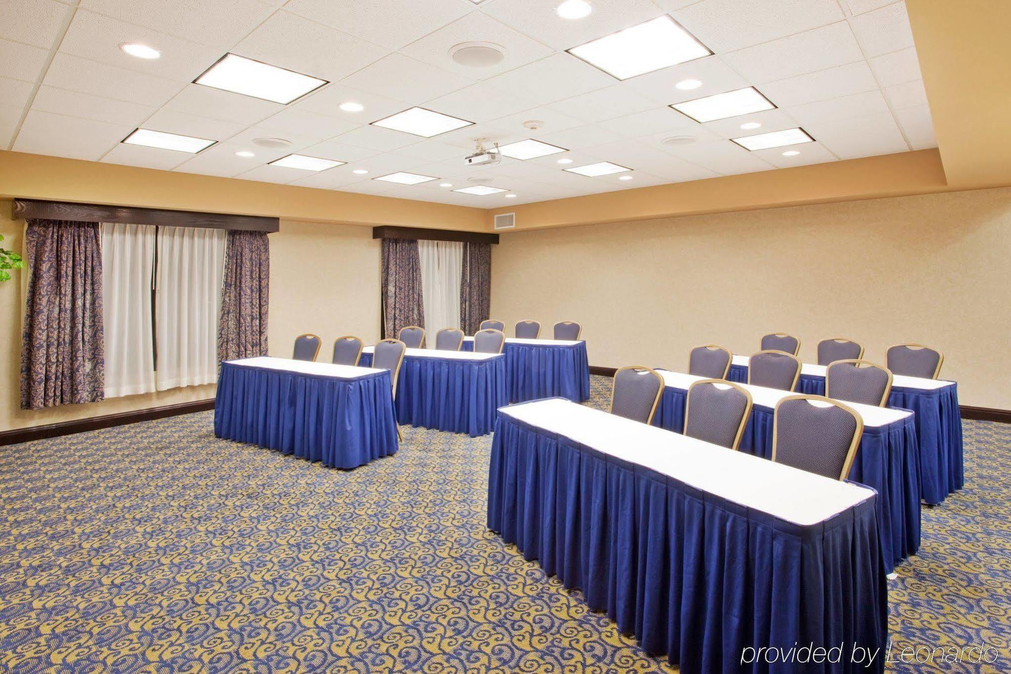 Holiday Inn Express & Suites Atlanta Perimeter Mall Hotel By Ihg Sandy Springs Faciliteter billede